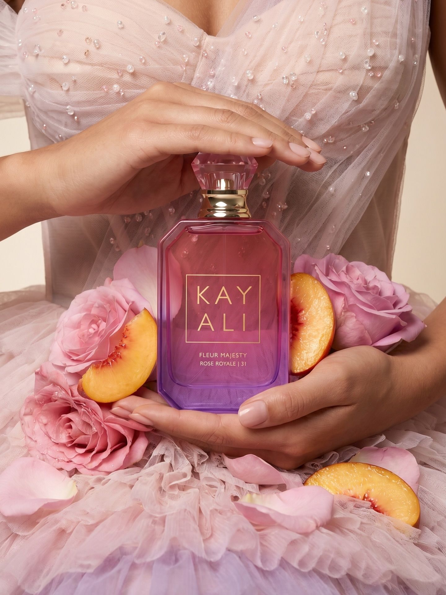 フルール マジェスティ ローズ ロイヤル オードパルファム  - Perfume Royal Fragrance のレビューと価格