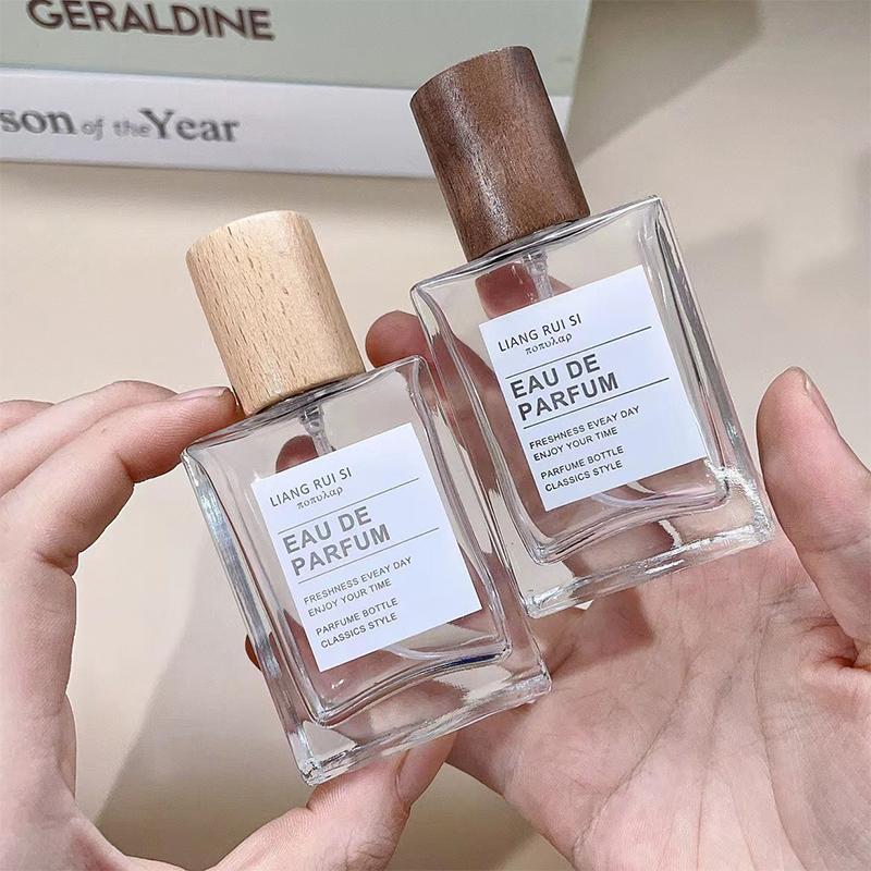 15/30/50 ミリリットル正方形ガラス香水瓶クリアスプレ - Perfume Fragrance Story のレビューと価格